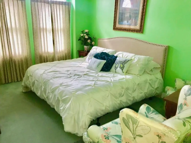 Deluxe Double Suite