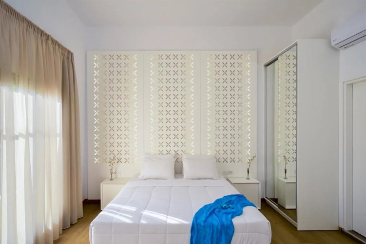 Elia Portou Luxury Residence