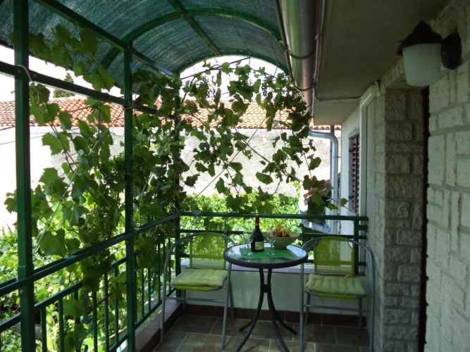 Apartment with balcony