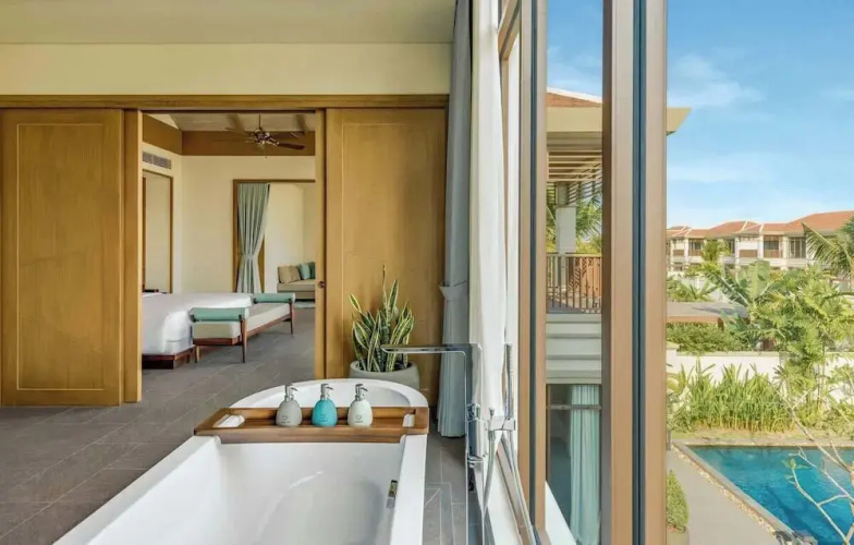 Luxe 3BR Villa: Private Pool & Resort Perks!