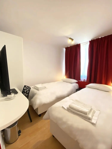 Citizen suites