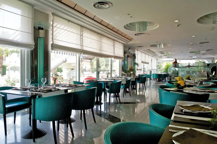 Ariha Hotel