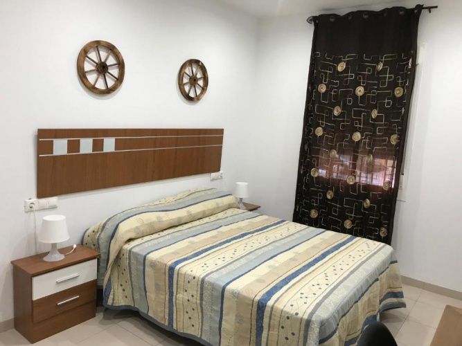 3 Bedrooms Apartment