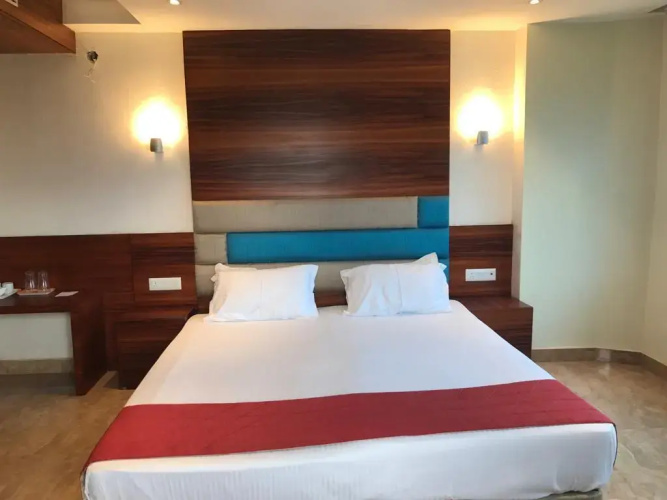 Kings Crown Hotel- Saltlake