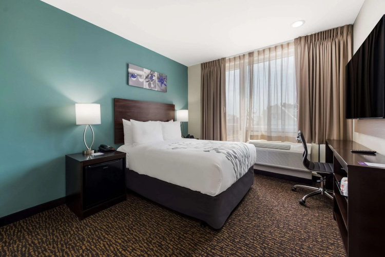 Sleep Inn Brooklyn - Sheepshead Bay