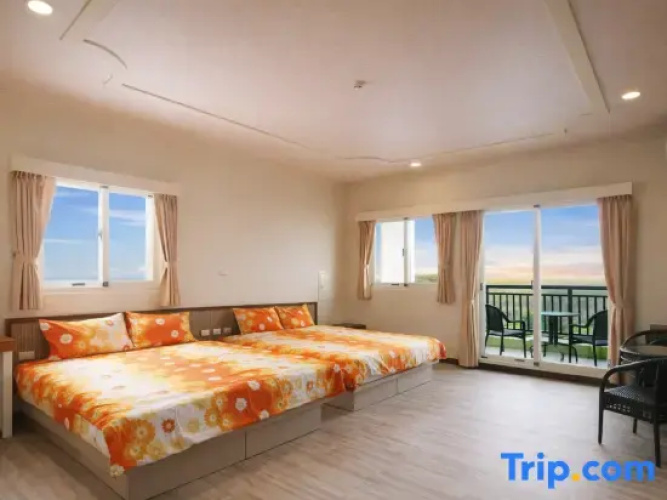 Standard Quadruple room with balcony