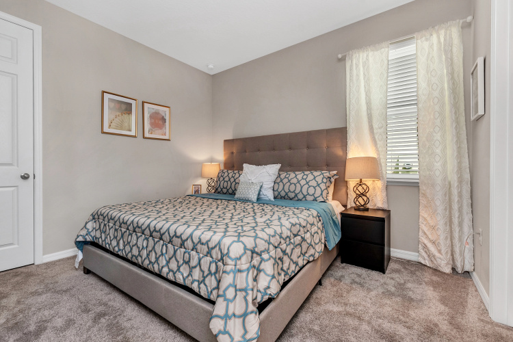 9029FLAMINGO, Davenport, US
