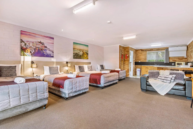 Burringa Motel