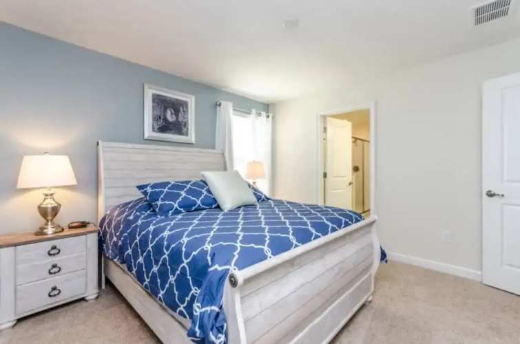 8 Bed 5 Bath Champions Villa