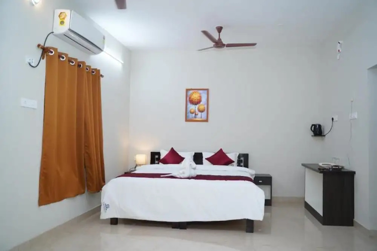 Hotel Akshith Inn