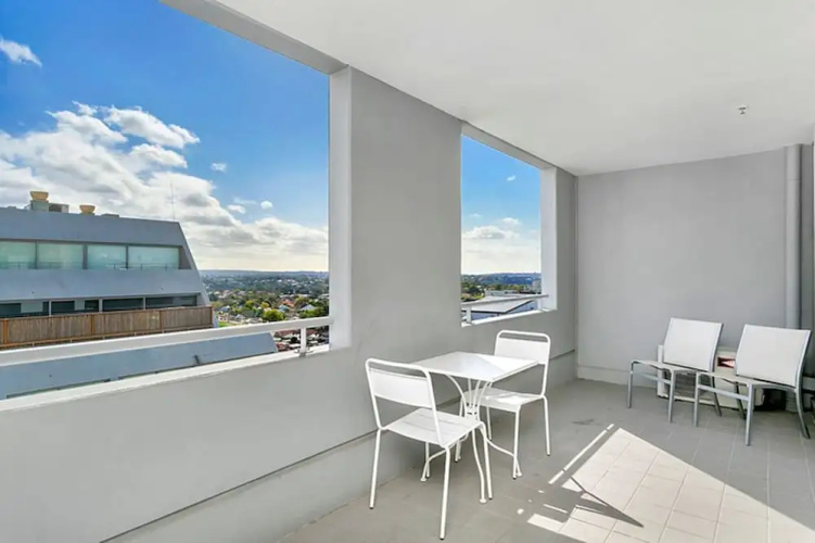 The Apartment Service L1103