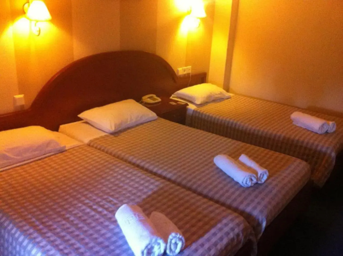 Istron Hotel