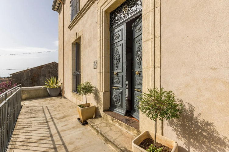 Maison Dix