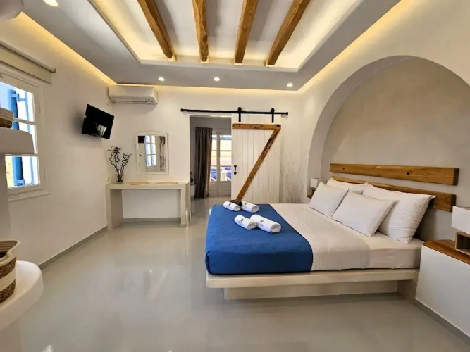 1 Bedroom Apartment with sea view