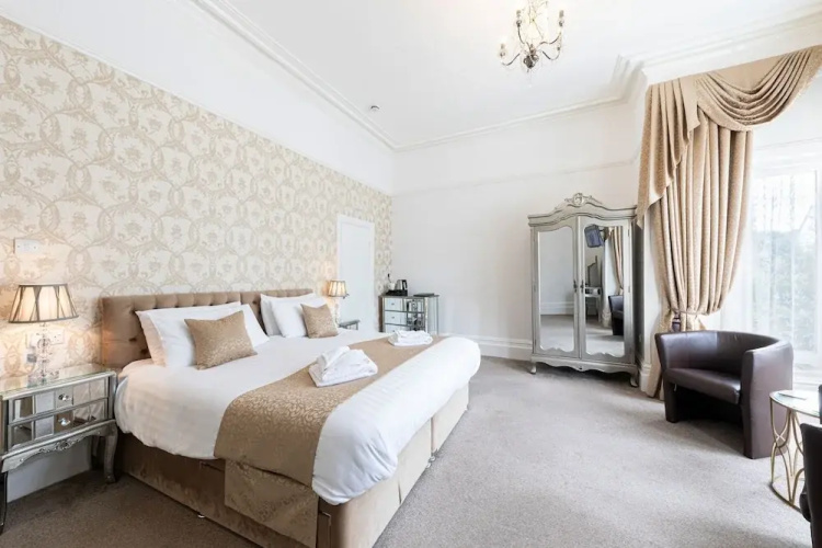 Annan Hotel