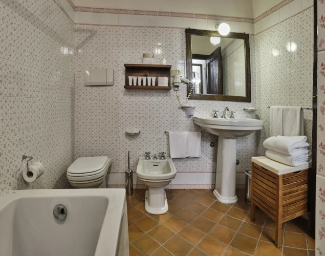 2 Bedrooms Deluxe Apartment
