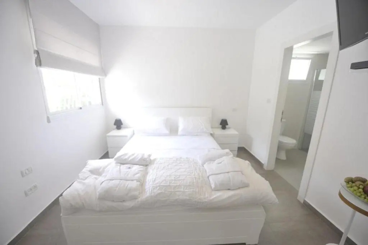 Boutique Apartment "Facing the Sea"