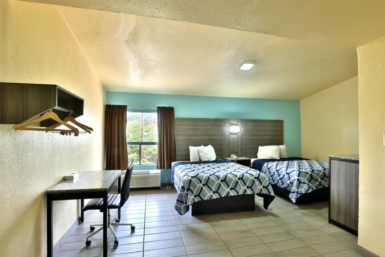 Superior Quadruple room
