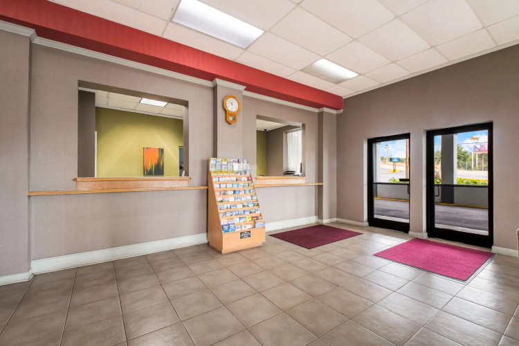 Suburban Studios Cleveland Central