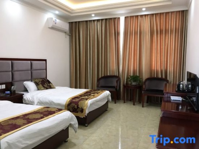 5 Bedrooms Standard room