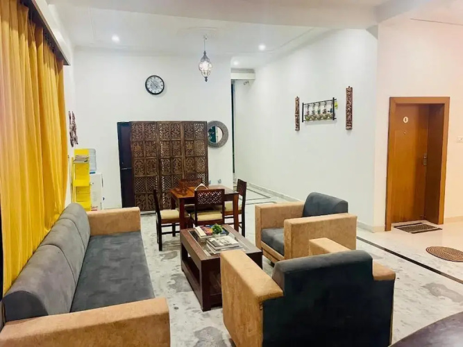 Lacurcuma Luxury Homestay Khajuraho - 카주라호