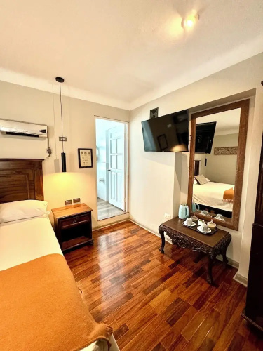 Hotel Montes Central
