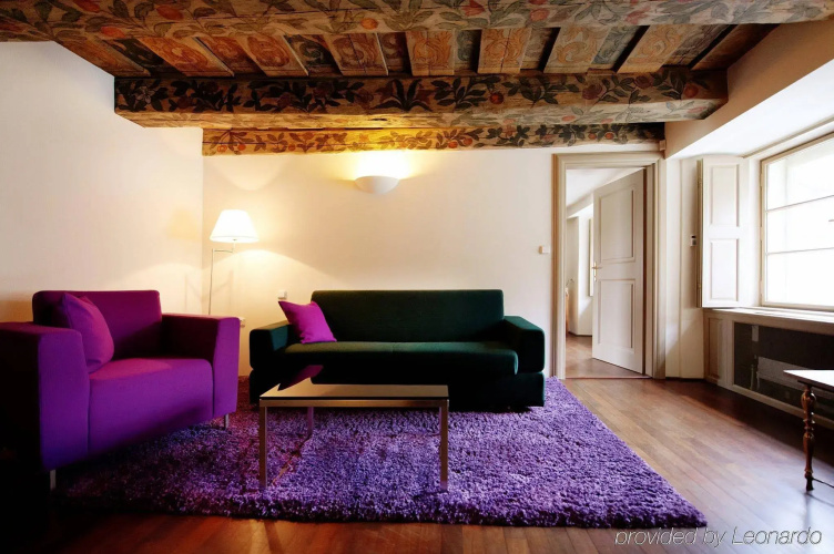 Iron Gate Hotel & Suites Prague by BHG