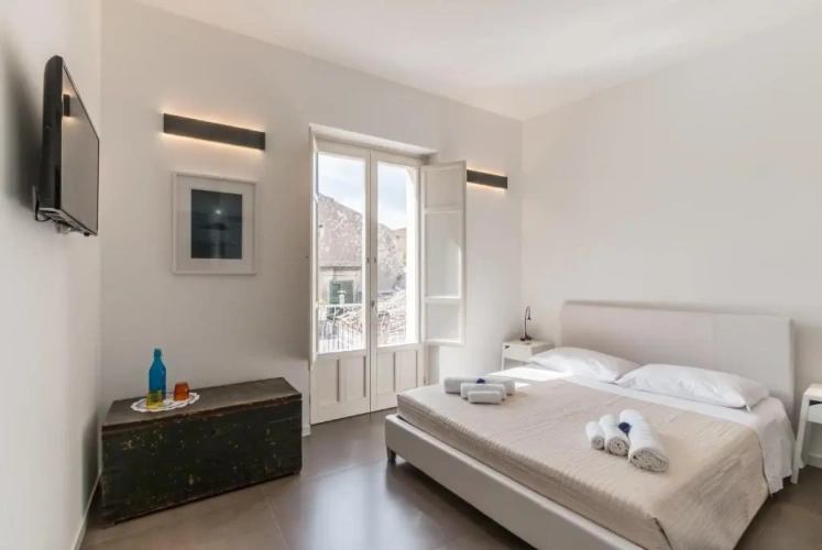 Standard Double room with balcony and with view