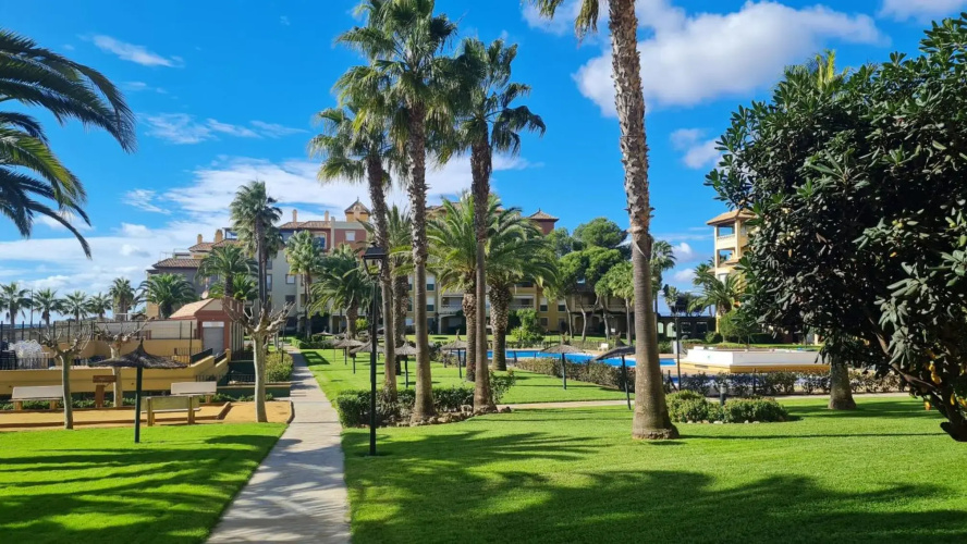 TOP APARTAMENTO! Primera línea y gran terraza