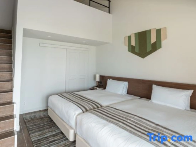 Sextuple Apartment