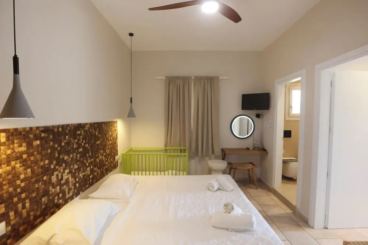 2 Bedrooms Family Apartment with balcony and with garden view