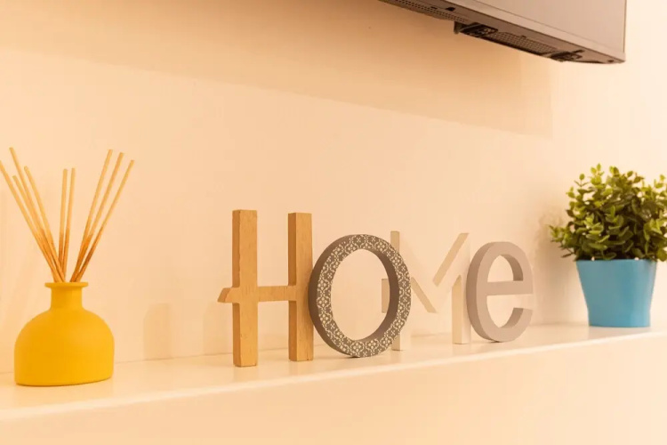 Debora's Flat