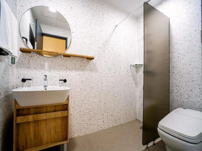 Mipo Oceanside Hotel