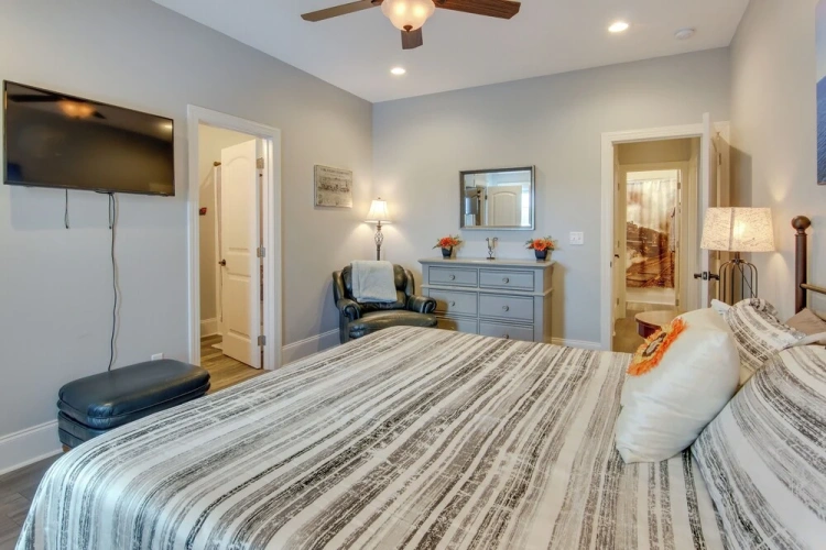Guest rooms