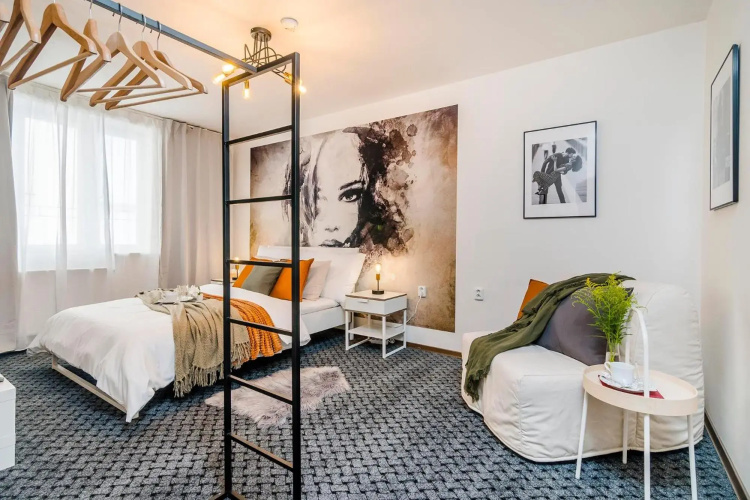 Romantic Apts Prague by Michal&Friends
