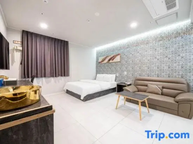 Suwon Station Hotel Terry's