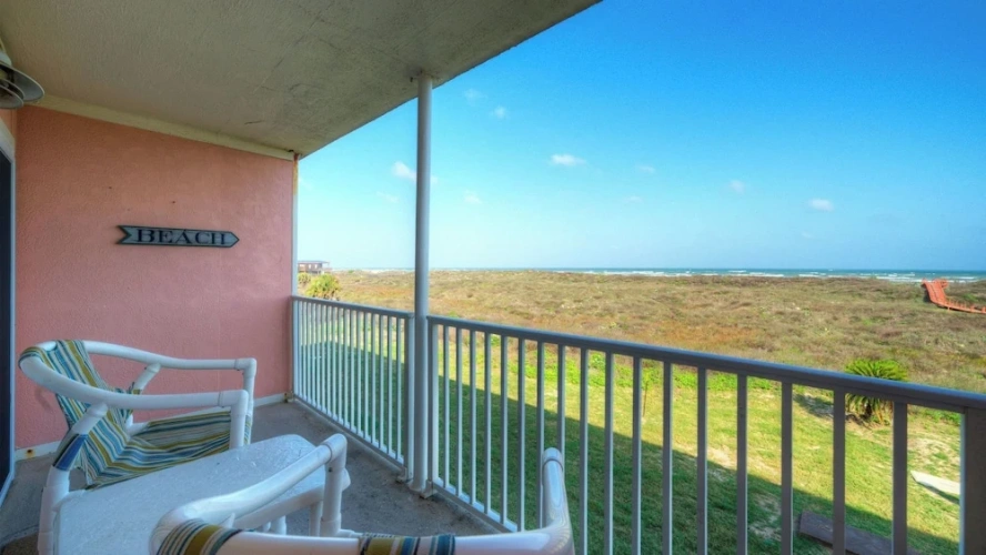 1 Bedroom Apartment with balcony