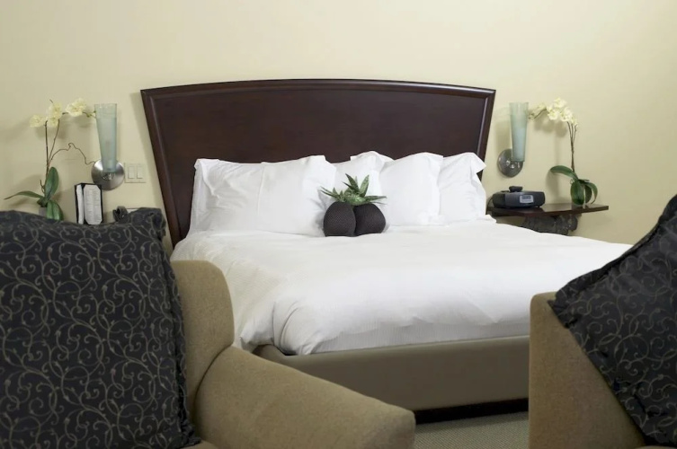Sleep Cheap