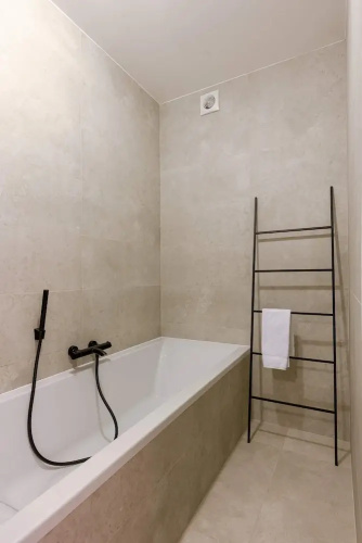 Modern 3-bedroom Apartment Family-friendly Touches