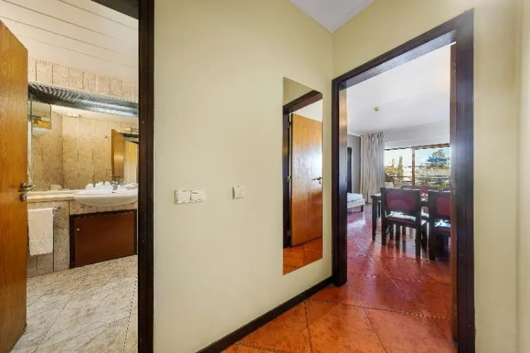 2 Bedrooms Apartment with balcony