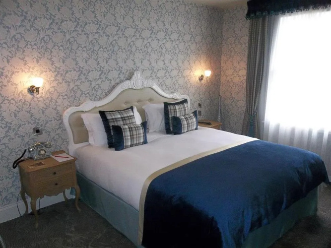 The Drayton Court Hotel