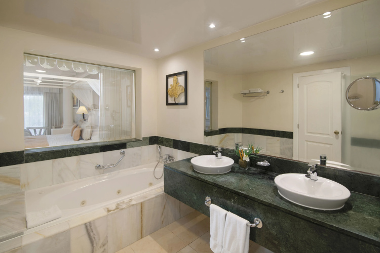 Bahia Principe Grand Aquamarine - Adults Only photo 8