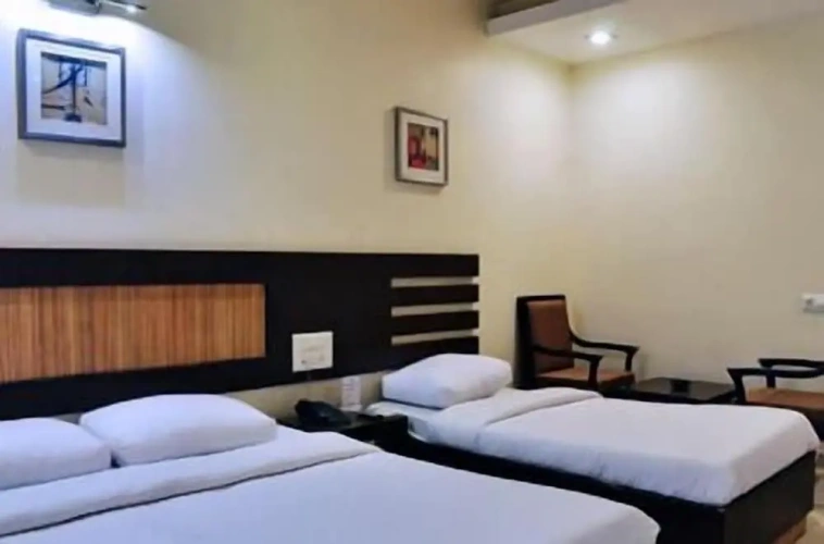 Deluxe Triple room