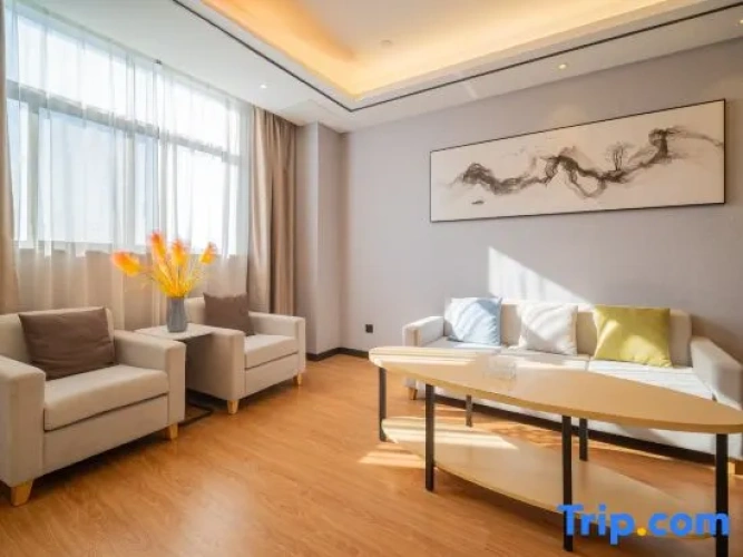 Premier Suite