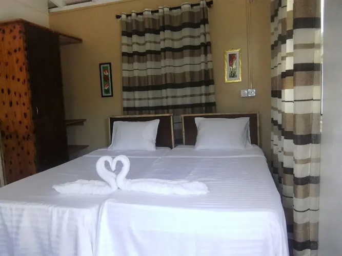 Serenity Lodges Dominica