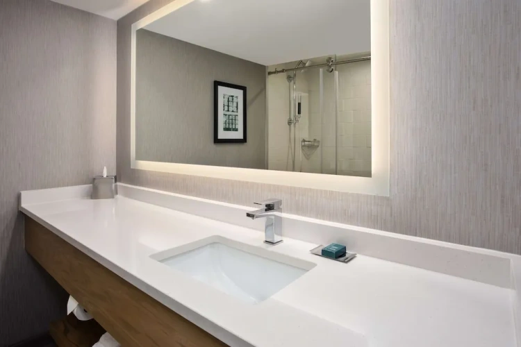 Standard Double room with river view