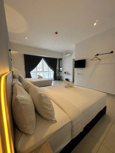 Maca Hotel by Sky Hive