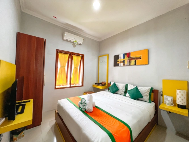 4 Bedrooms Villa