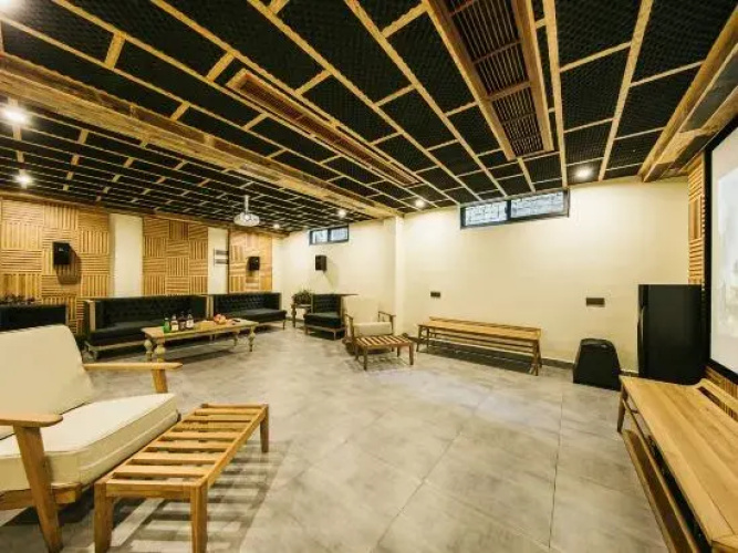 Manju Courtyard Hostel
