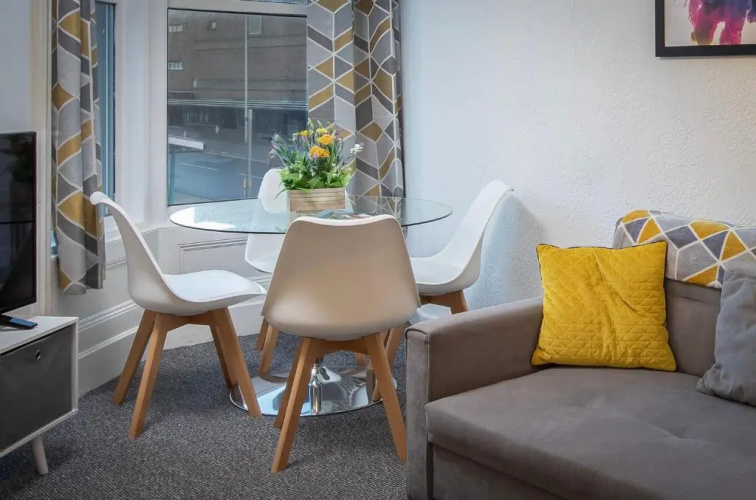 01 Springfield (sleeps 6)